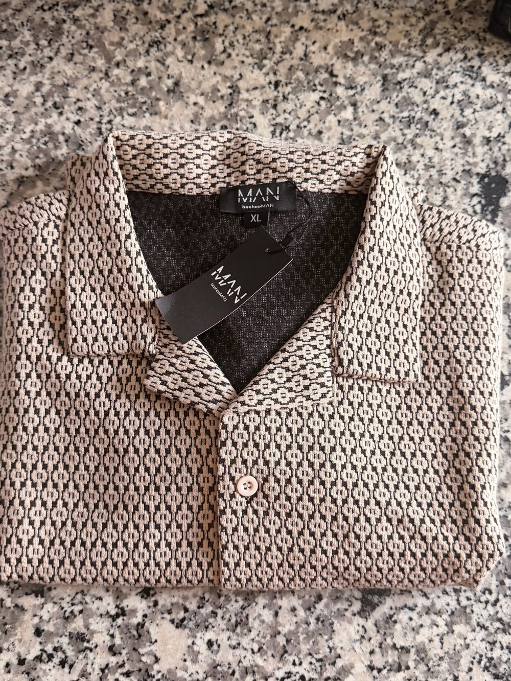 Boohoo Mens Beige Patterned Button-Down Shirt